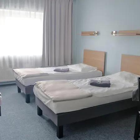 Azymut Hostel Wrzesnia (Wrzesnia)